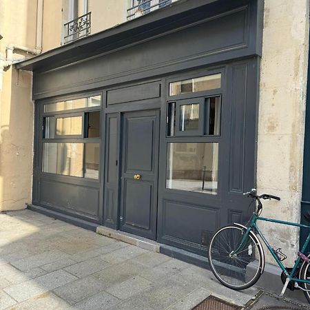 Апартаменти Ancien Atelier Parisien Grand 2 Pieces Екстер'єр фото